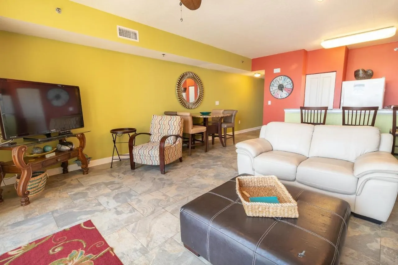 Shores Of Panama 621-Sleeps 8, Free Beach Fun! Reserved Parking Space! Condo Panama City Beach Apartment