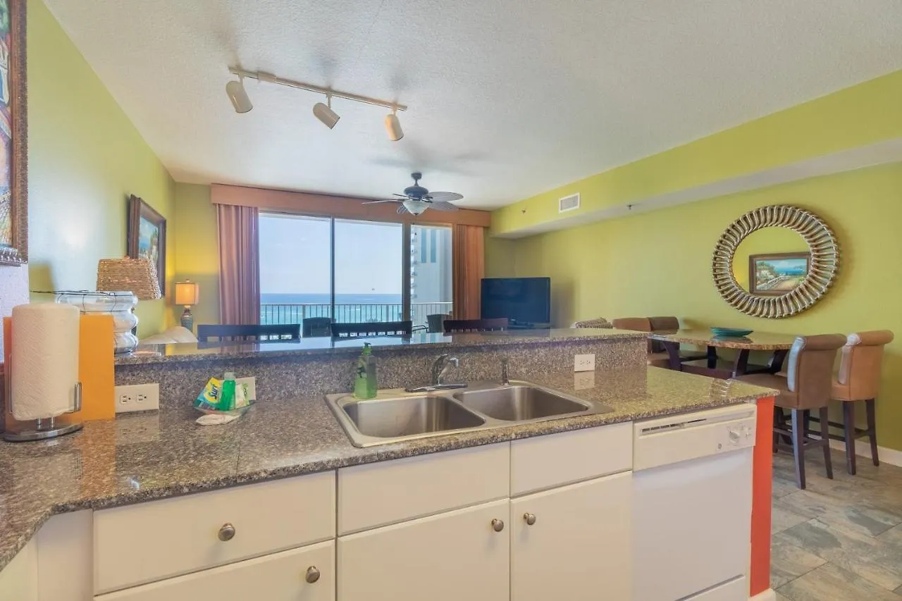 Shores Of Panama 621-Sleeps 8, Free Beach Fun! Reserved Parking Space! Condo Panama City Beach